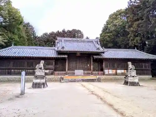 糟目春日神社の本殿・本堂