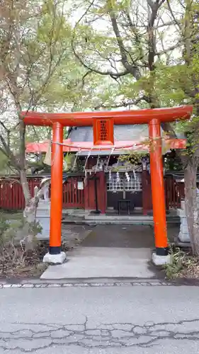 殺生石稲荷神社の鳥居