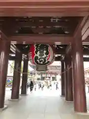 川崎大師（平間寺）の山門