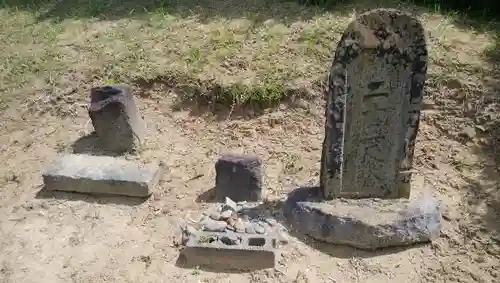 水神社の建物その他