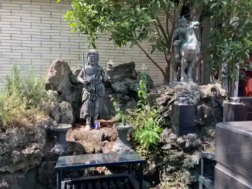 成田山深川不動堂（新勝寺東京別院）の仏像