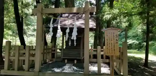 諏訪大社下社春宮の末社・摂社