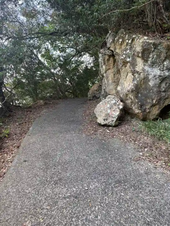 太刀ヶ谷神社(和歌山県)