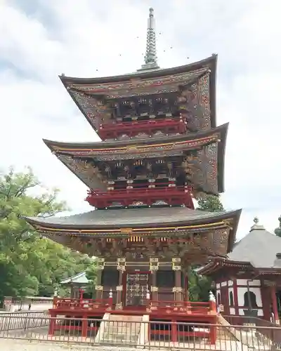 成田山新勝寺の塔