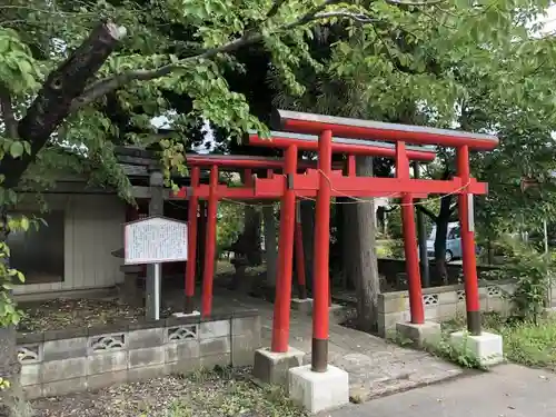 御船屋稲荷神社の鳥居