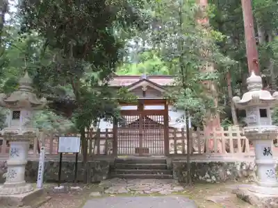 上の山八幡神社(山梨県)