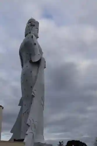 東京湾観音教会の{uncategorized: "未分類", other: "その他", undefined: "問題あり", building: "その他建物", grave: "お墓", sacred_gate: "鳥居", guardian: "狛犬", statue: "像", buddha: "仏像", history: "歴史", nature: "自然", garden: "庭園", animal: "動物", pagoda: "塔", temizu: "手水舎", mountain_gate: "山門・神門", sanctuary: "本殿・本堂", subordinate: "末社・摂社", art: "芸術", scenery: "景色", jizo: "地蔵", ema: "絵馬", goshuin: "御朱印", omikuji: "おみくじ", items: "授与品その他", amulet: "お守り", goshuincho: "御朱印帳", eats: "食事", festival: "お祭り", votive_dance: "神楽", shichigosan: "七五三参", wedding: "結婚式", experience: "体験その他", initially: "初詣", around: "周辺", anti_infection: "感染症対策"}