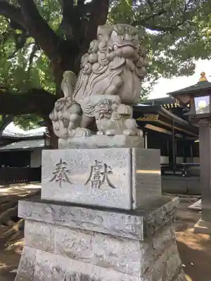穴八幡宮の狛犬