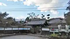 印空寺の山門