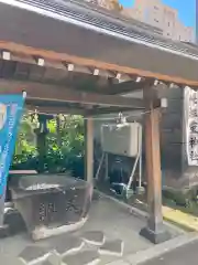 札幌祖霊神社の手水