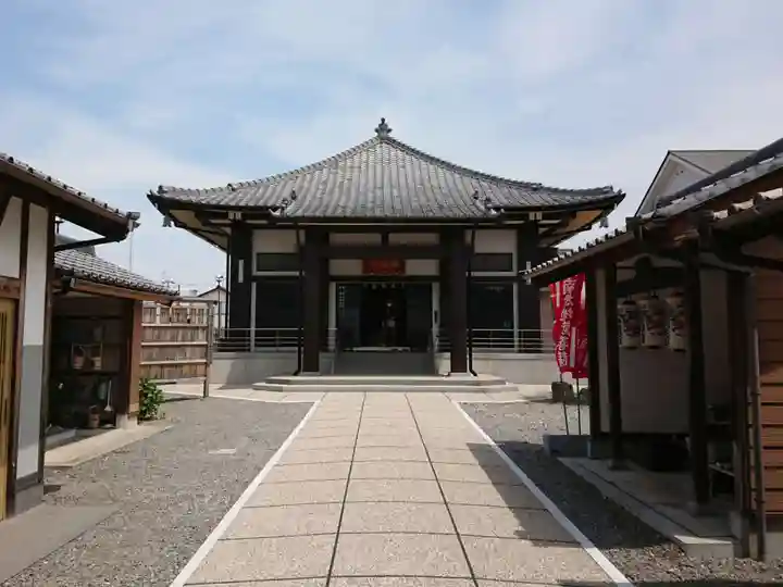 光明寺の本殿・本堂