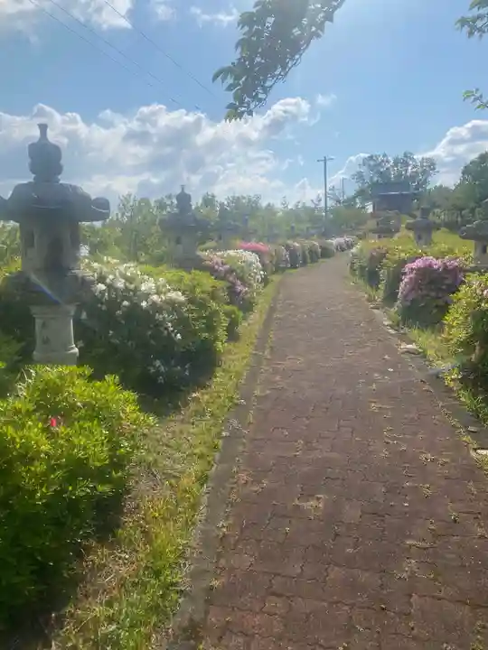 顕徳坊尊のその他建物