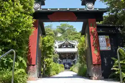 常栄寺の山門・神門