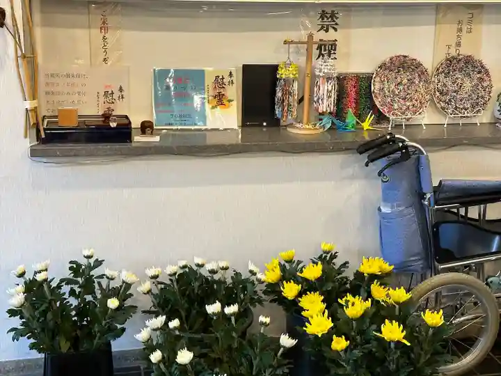 千鳥ヶ淵戦没者墓苑(東京都)