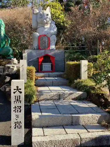 赤城大教会赤城寺の像