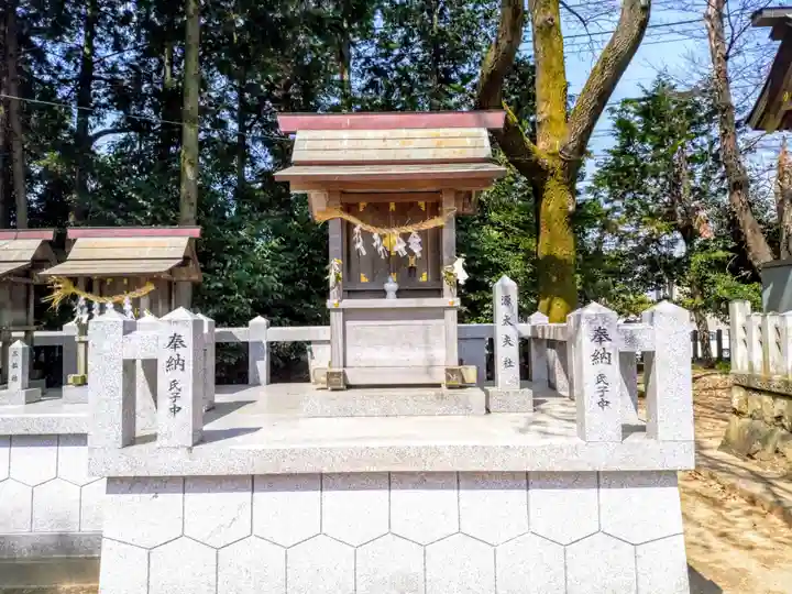 若宮八幡社(力長町)の末社・摂社