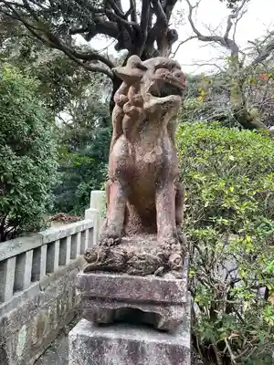 埴生神社の狛犬