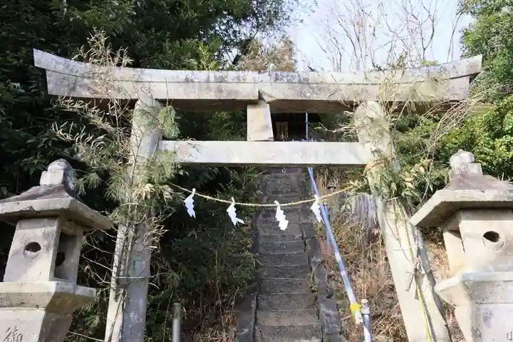 大六天麻王神社の鳥居