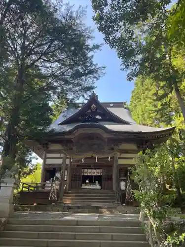 皆神神社の本殿