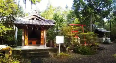 玉野御嶽神社の末社・摂社