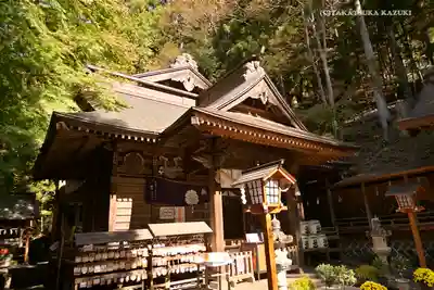 新倉富士浅間神社の本殿・本堂