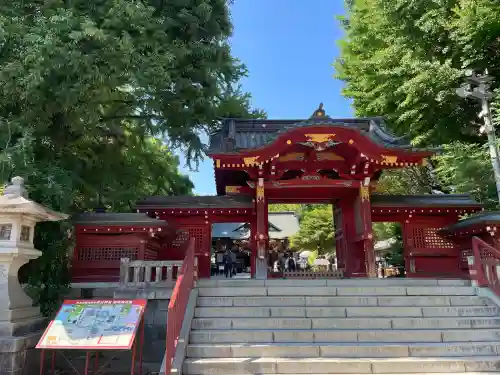 秩父神社の{uncategorized: "未分類", other: "その他", undefined: "問題あり", building: "その他建物", grave: "お墓", sacred_gate: "鳥居", guardian: "狛犬", statue: "像", buddha: "仏像", history: "歴史", nature: "自然", garden: "庭園", animal: "動物", pagoda: "塔", temizu: "手水舎", mountain_gate: "山門・神門", sanctuary: "本殿・本堂", subordinate: "末社・摂社", art: "芸術", scenery: "景色", jizo: "地蔵", ema: "絵馬", goshuin: "御朱印", omikuji: "おみくじ", items: "授与品その他", amulet: "お守り", goshuincho: "御朱印帳", eats: "食事", festival: "お祭り", votive_dance: "神楽", shichigosan: "七五三参", wedding: "結婚式", experience: "体験その他", initially: "初詣", around: "周辺", anti_infection: "感染症対策"}