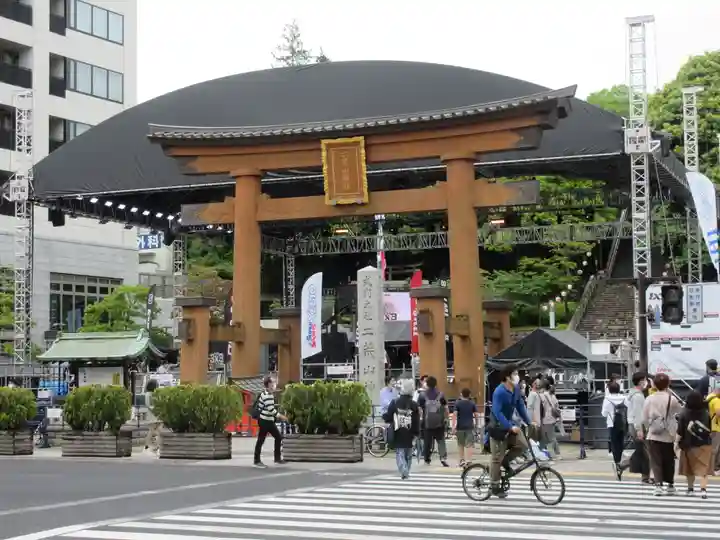 宇都宮二荒山神社の鳥居