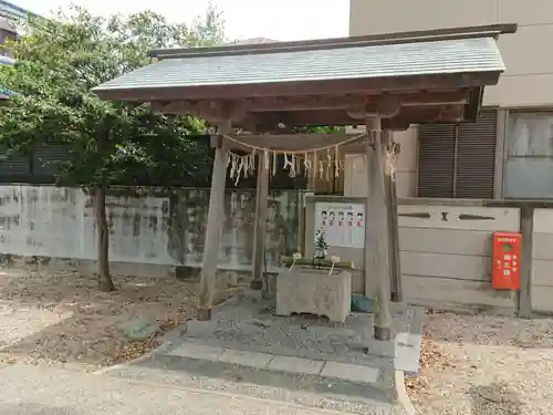 高師原神社の手水舎