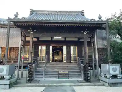 隨願寺の本殿・本堂