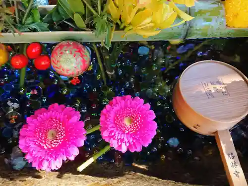 勝林寺の手水舎