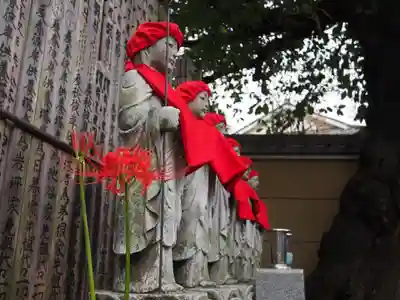 新井薬師(梅照院)の地蔵