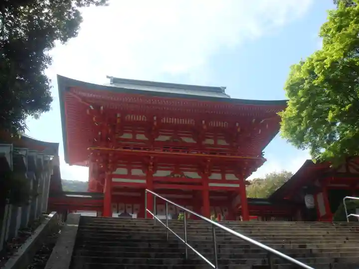 近江神宮の山門・神門