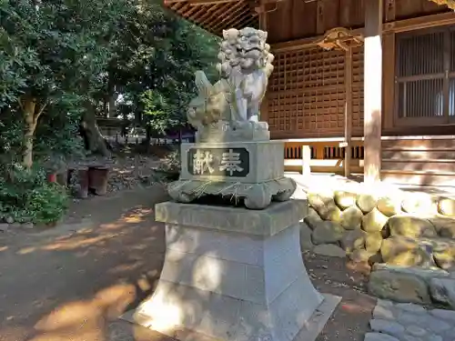 敬満神社の狛犬