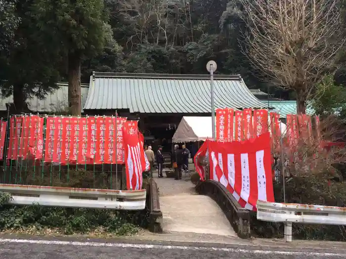 満願寺不動尊の本殿