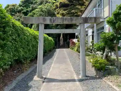 八幡社の鳥居