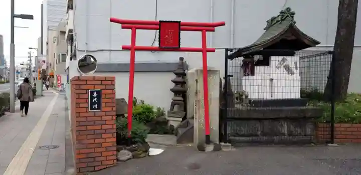 稲荷神社の鳥居