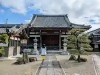 正宝寺の本殿・本堂
