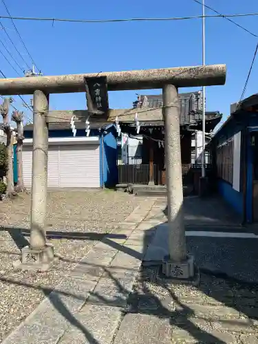 八雲神社の{uncategorized: "未分類", other: "その他", undefined: "問題あり", building: "その他建物", grave: "お墓", sacred_gate: "鳥居", guardian: "狛犬", statue: "像", buddha: "仏像", history: "歴史", nature: "自然", garden: "庭園", animal: "動物", pagoda: "塔", temizu: "手水舎", mountain_gate: "山門・神門", sanctuary: "本殿・本堂", subordinate: "末社・摂社", art: "芸術", scenery: "景色", jizo: "地蔵", ema: "絵馬", goshuin: "御朱印", omikuji: "おみくじ", items: "授与品その他", amulet: "お守り", goshuincho: "御朱印帳", eats: "食事", festival: "お祭り", votive_dance: "神楽", shichigosan: "七五三参", wedding: "結婚式", experience: "体験その他", initially: "初詣", around: "周辺", anti_infection: "感染症対策"}