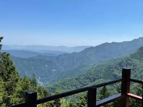 三峯神社の景色