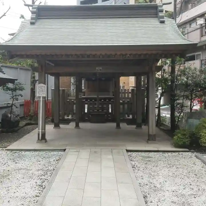 境稲荷神社の本殿・本堂