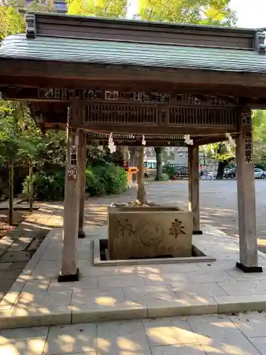 稲毛神社の手水舎