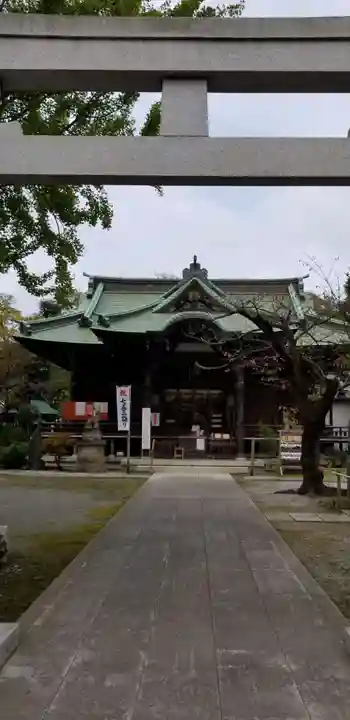 半田稲荷神社の本殿・本堂