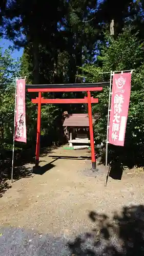 秈荷神社の末社