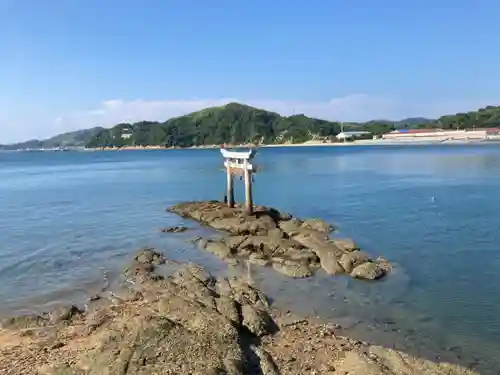 龍神社の鳥居