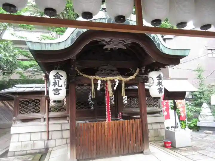 金札宮の本殿・本堂