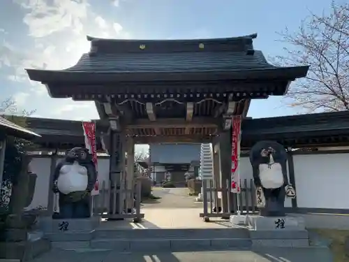 高源寺の山門