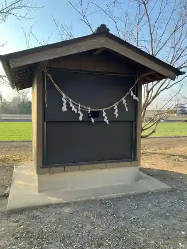 古御門神社の{uncategorized: "未分類", other: "その他", undefined: "問題あり", building: "その他建物", grave: "お墓", sacred_gate: "鳥居", guardian: "狛犬", statue: "像", buddha: "仏像", history: "歴史", nature: "自然", garden: "庭園", animal: "動物", pagoda: "塔", temizu: "手水舎", mountain_gate: "山門・神門", sanctuary: "本殿・本堂", subordinate: "末社・摂社", art: "芸術", scenery: "景色", jizo: "地蔵", ema: "絵馬", goshuin: "御朱印", omikuji: "おみくじ", items: "授与品その他", amulet: "お守り", goshuincho: "御朱印帳", eats: "食事", festival: "お祭り", votive_dance: "神楽", shichigosan: "七五三参", wedding: "結婚式", experience: "体験その他", initially: "初詣", around: "周辺", anti_infection: "感染症対策"}