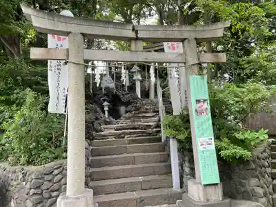 多摩川浅間神社の鳥居