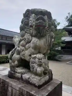 賀茂神社の狛犬