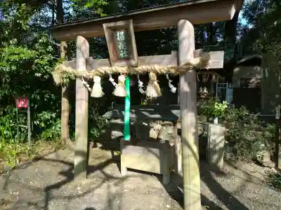 丹生官省符神社の{uncategorized: "未分類", other: "その他", undefined: "問題あり", building: "その他建物", grave: "お墓", sacred_gate: "鳥居", guardian: "狛犬", statue: "像", buddha: "仏像", history: "歴史", nature: "自然", garden: "庭園", animal: "動物", pagoda: "塔", temizu: "手水舎", mountain_gate: "山門・神門", sanctuary: "本殿・本堂", subordinate: "末社・摂社", art: "芸術", scenery: "景色", jizo: "地蔵", ema: "絵馬", goshuin: "御朱印", omikuji: "おみくじ", items: "授与品その他", amulet: "お守り", goshuincho: "御朱印帳", eats: "食事", festival: "お祭り", votive_dance: "神楽", shichigosan: "七五三参", wedding: "結婚式", experience: "体験その他", initially: "初詣", around: "周辺", anti_infection: "感染症対策"}